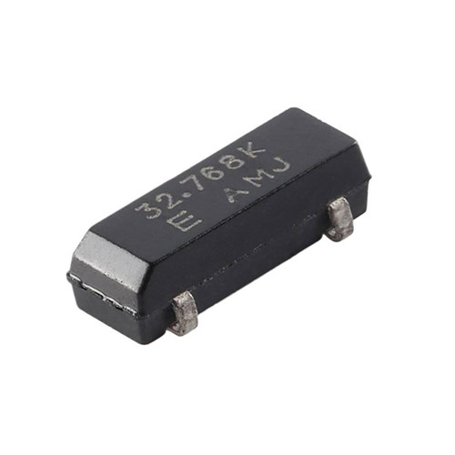32.7680kHz SMD Crystal clock oscillator, 1.0uW drive level, 12.5pF load capacitance, 20ppmfrequency tolerance, -40c to +85c operating temperature range, SMLF-MP03 4-pin package