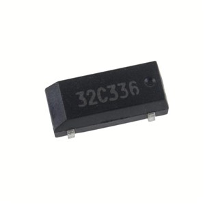 32.768kHz SMD Clock crystal, 12.5pF load capacitance, 10ppm frequency tolerance, 4-pin,2.5mm height