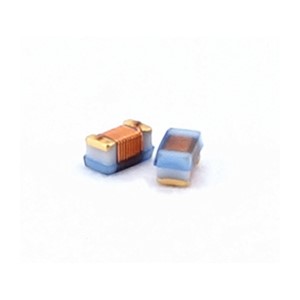 3.9nH +/-0.3nH Wirewound SMD high frequency chip inductor, 840mA IDC, 0.066ohm RDC, -40C to +85Coperating temperature range, 1.00mm x 0.55mm package